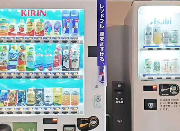 館内に自動販売機設置