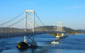 大鳴門橋