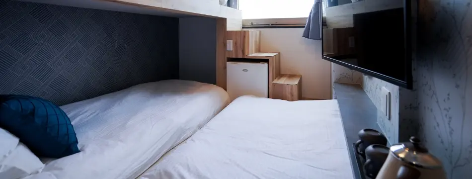 コンパクトバンクルーム