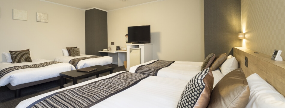 フォースルーム