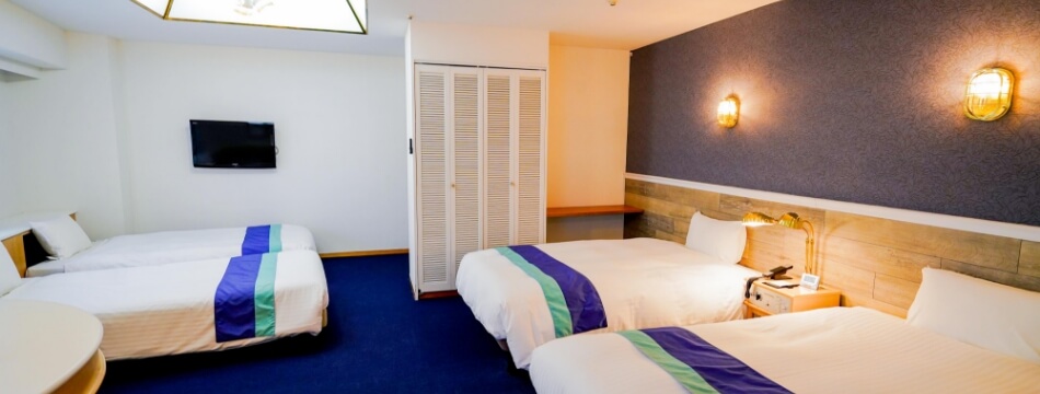 フォースルーム