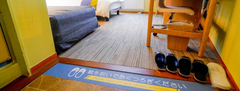 シングルルーム(ソファー付き)