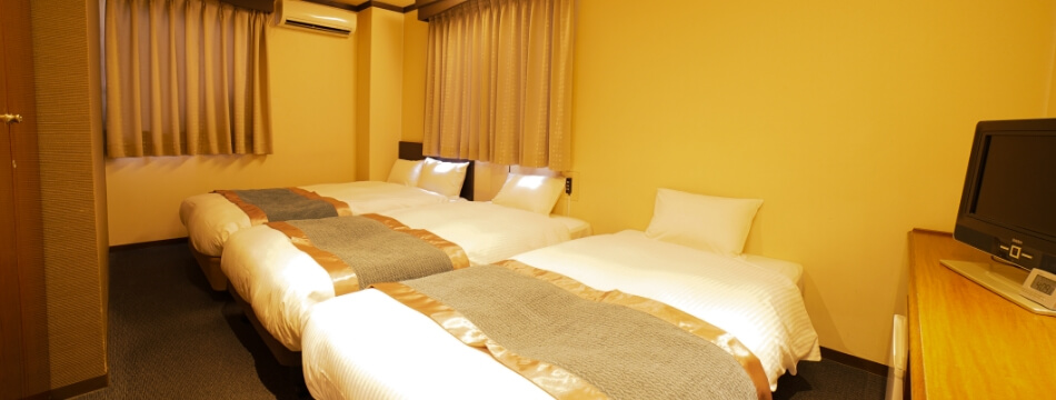 トリプルルーム