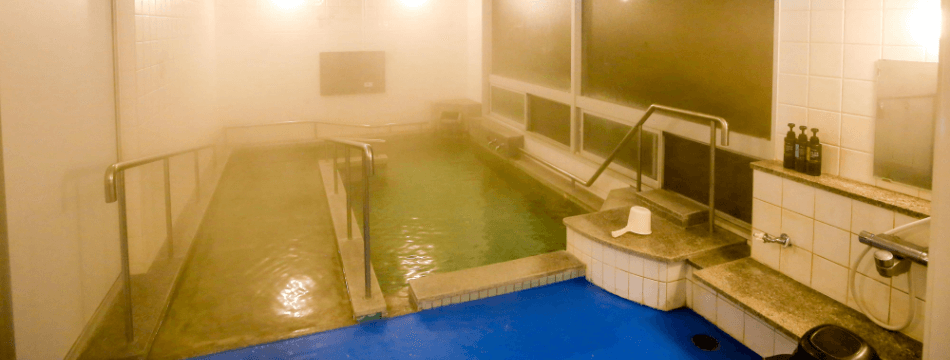 家族湯付き洋室