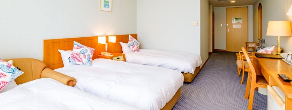 洋室（トリプルルーム）